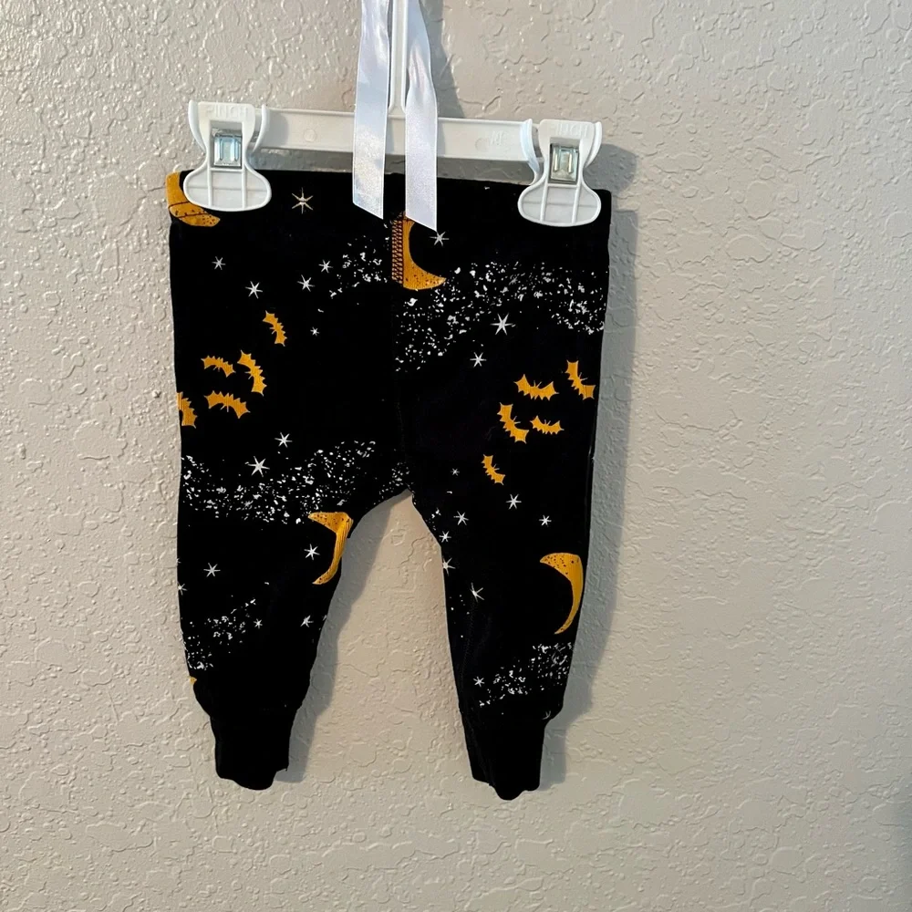 Hanna Andersson baby Halloween pajamas set - Picture 5 of 7